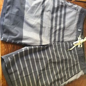 Vuori swim/ surf shorts